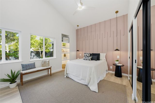 7203 Opaekaa Street, Honolulu, HI 96825