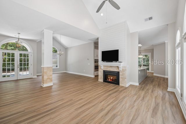 11 Forest Dr, Hilton Head Island, SC 29928