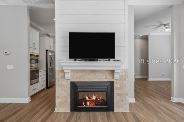 11 Forest Dr, Hilton Head Island, SC 29928