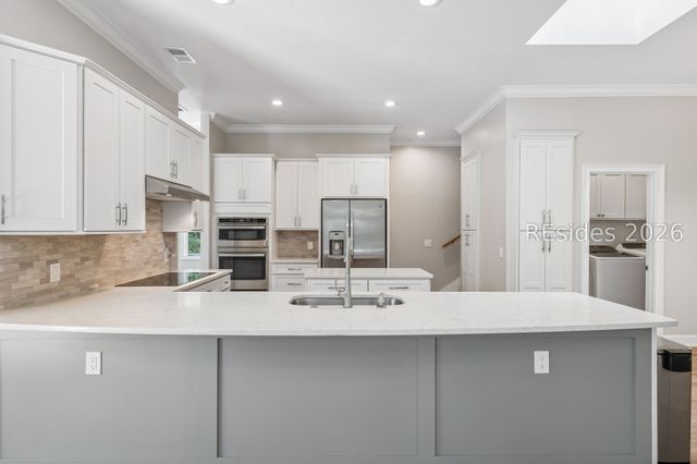 11 Forest Dr, Hilton Head Island, SC 29928
