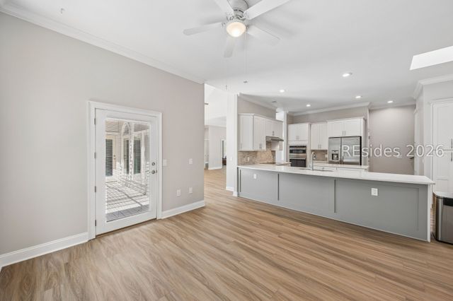 11 Forest Dr, Hilton Head Island, SC 29928