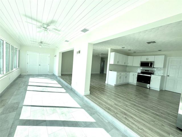 535 173RD AVENUE, North Redington Beach, FL 33708
