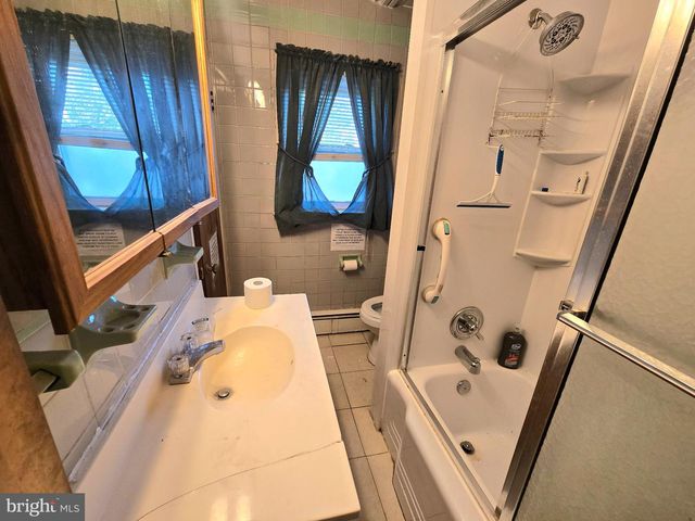 12 KIRKWOOD RD, Gibbsboro, NJ 08026