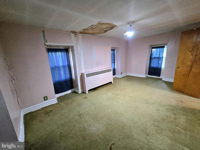 12 KIRKWOOD RD, Gibbsboro, NJ 08026