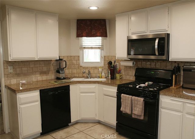 15816 Cindy Court, Canyon Country, CA 91387