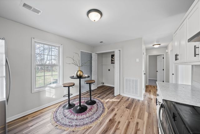 1015 Shadow Ridge Ave, Oak Grove, KY 42262