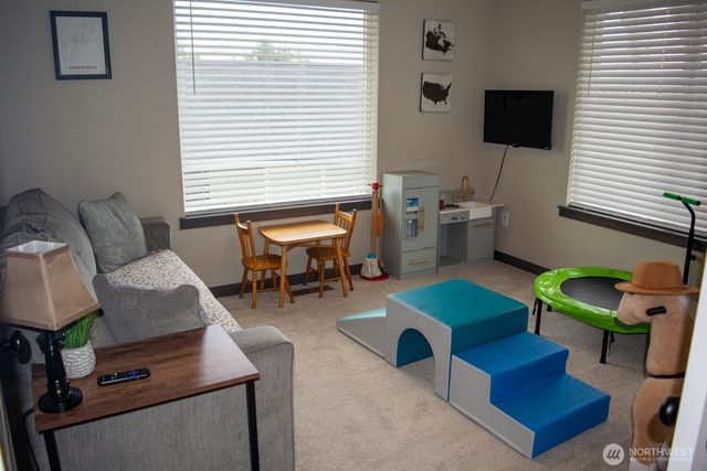 3030 Riverview Lane, Malaga, WA 98828