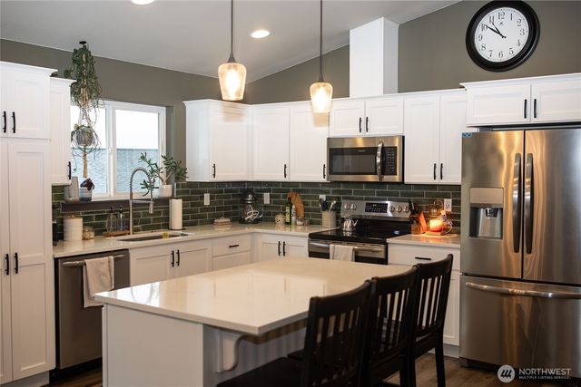 3030 Riverview Lane, Malaga, WA 98828