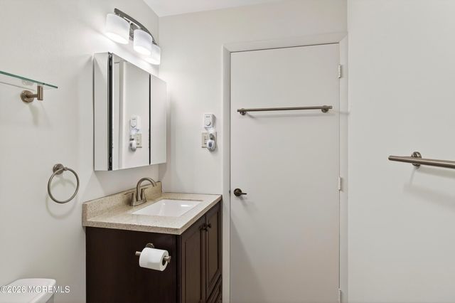 11C Cambridge Circle, Manchester, NJ 08759