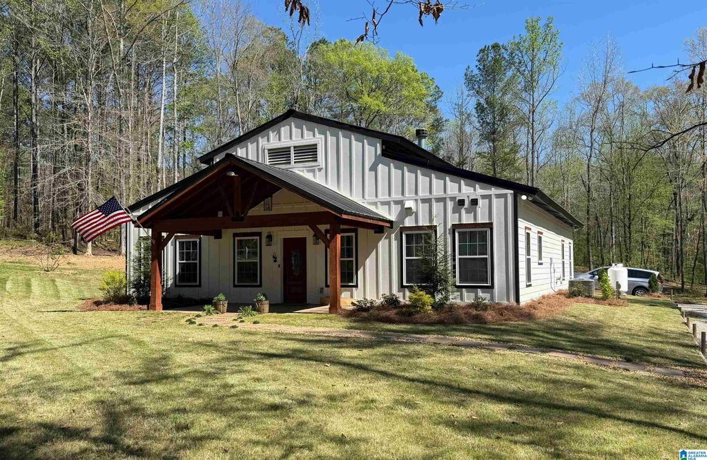 10936 BEAR CREEK ROAD, Sterrett, AL 35147