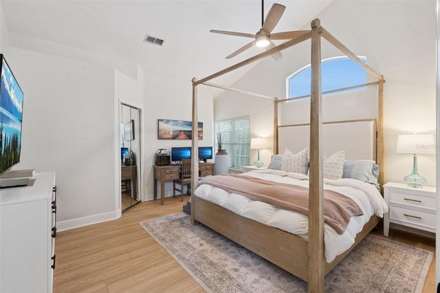 7040 SOMERTON BOULEVARD 52, Orlando, FL 32819