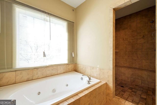 4050 Old Fairburn Road, Atlanta, GA 30349