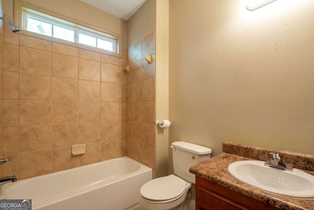 4050 Old Fairburn Road, Atlanta, GA 30349