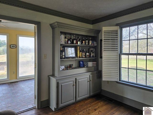 12175 Woodville Rd, Kevil, KY 48053