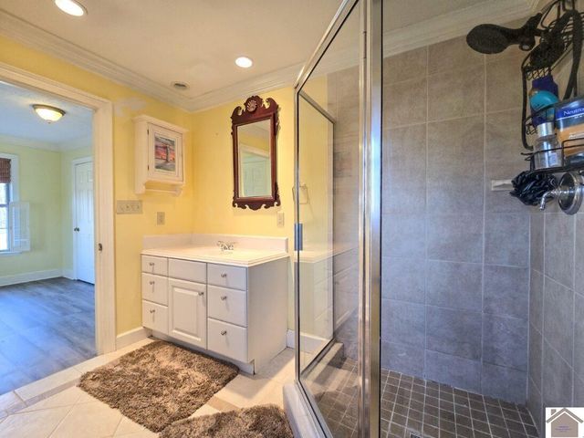 12175 Woodville Rd, Kevil, KY 48053