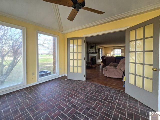 12175 Woodville Rd, Kevil, KY 48053