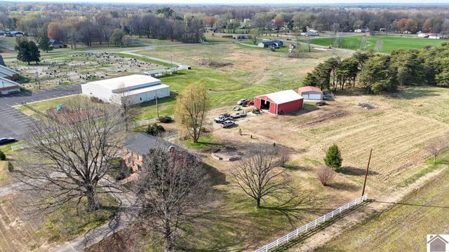 12175 Woodville Rd, Kevil, KY 48053