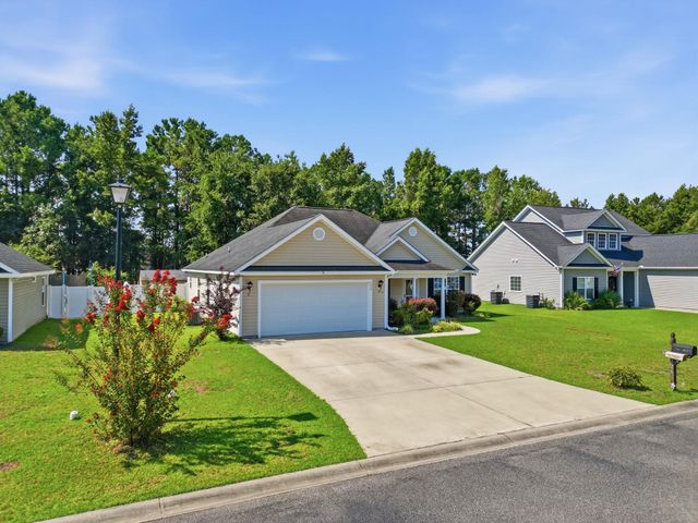226 Blue Jacket Dr., Aynor, SC 29544
