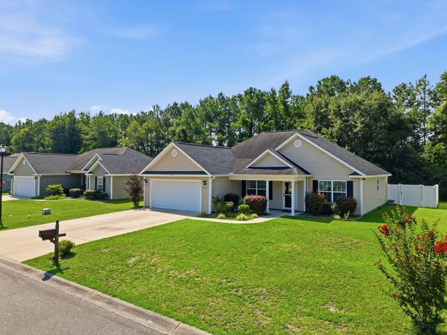 226 Blue Jacket Dr., Aynor, SC 29544
