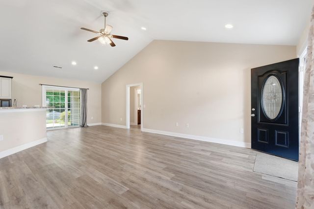 226 Blue Jacket Dr., Aynor, SC 29544