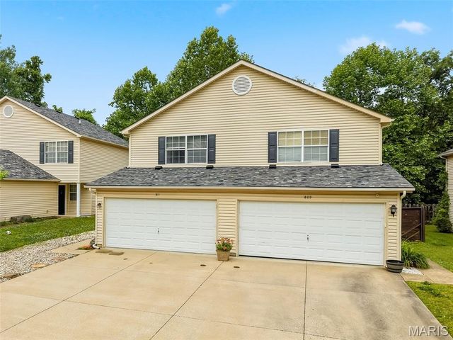 811 Woodside Creek Dr Drive, Festus, MO 63028