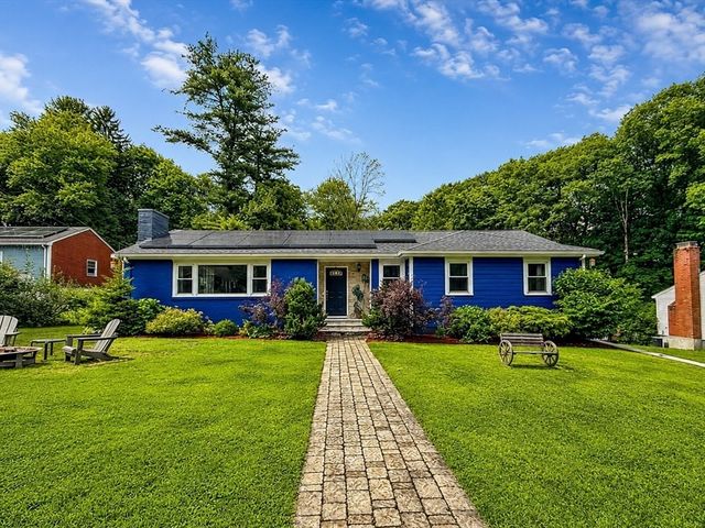 411 Pleasant St, Framingham, MA 01701