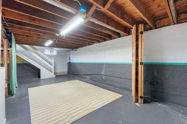 1908 Kenwood Avenue, Fort Wayne, IN 46805