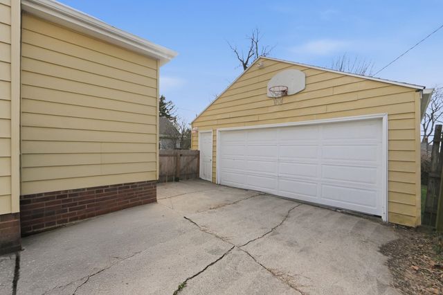 1908 Kenwood Avenue, Fort Wayne, IN 46805