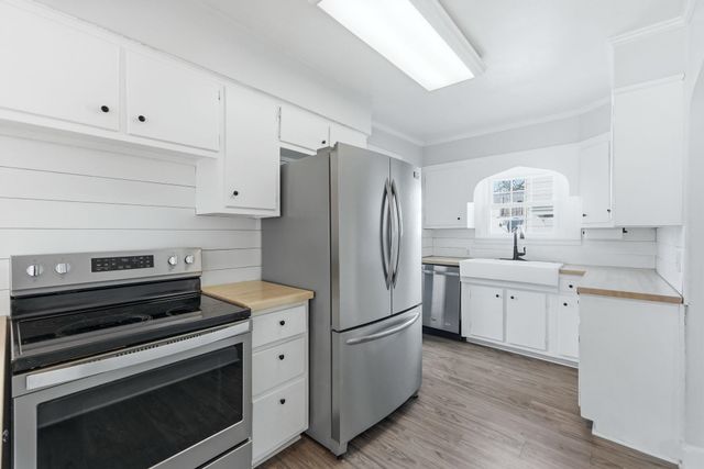 1908 Kenwood Avenue, Fort Wayne, IN 46805