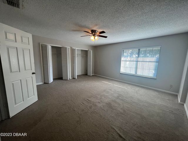 16 Oakwood Park, Ormond Beach, FL 32174