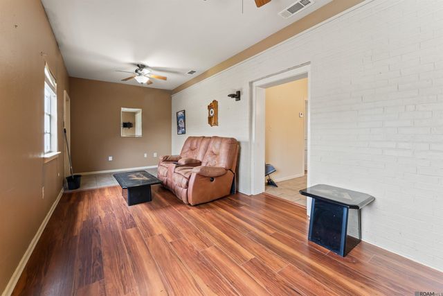 316 Claiborne St, Donaldsonville, LA 70346