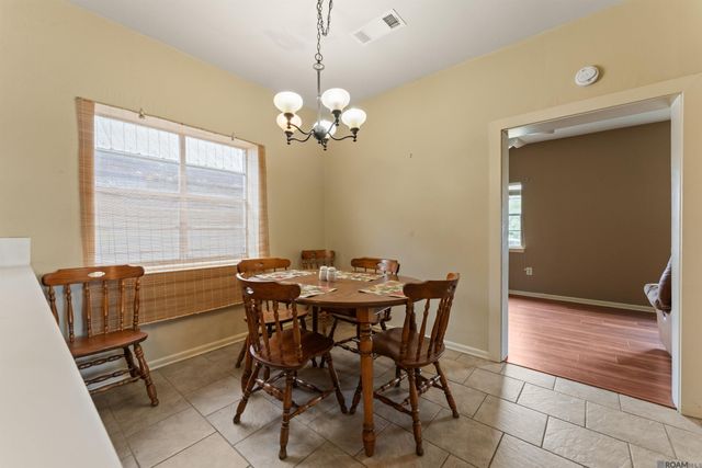 316 Claiborne St, Donaldsonville, LA 70346