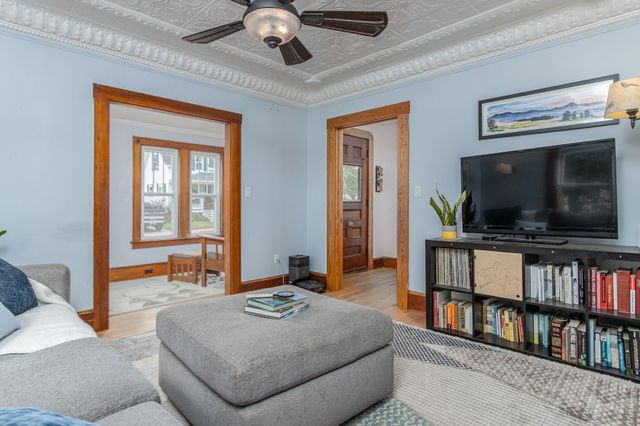 84 Pillsbury Street, Concord, NH 03301