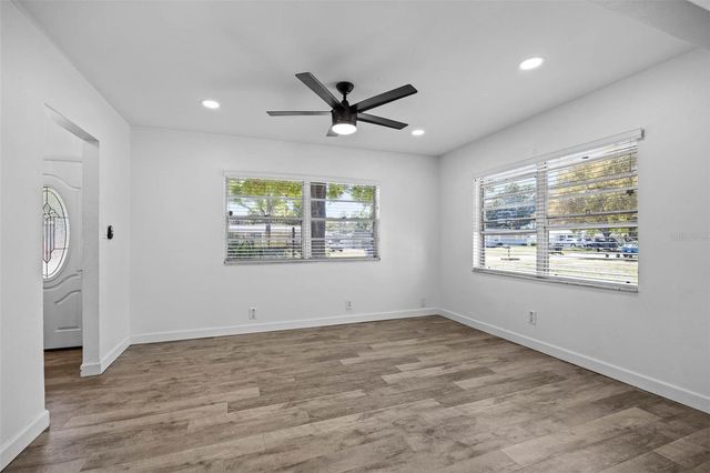 4427 W OKLAHOMA AVENUE, Tampa, FL 33616
