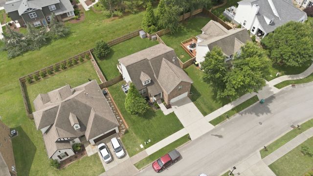 1091 Achiever Cir, Spring Hill, TN 37174