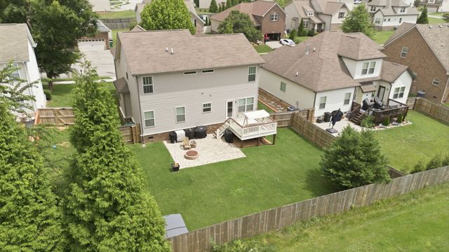 1091 Achiever Cir, Spring Hill, TN 37174