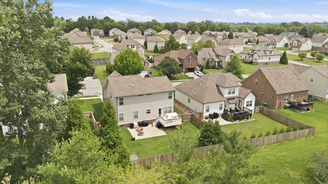 1091 Achiever Cir, Spring Hill, TN 37174