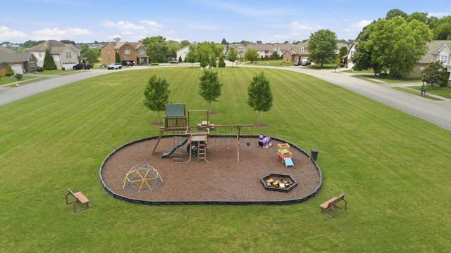 1091 Achiever Cir, Spring Hill, TN 37174