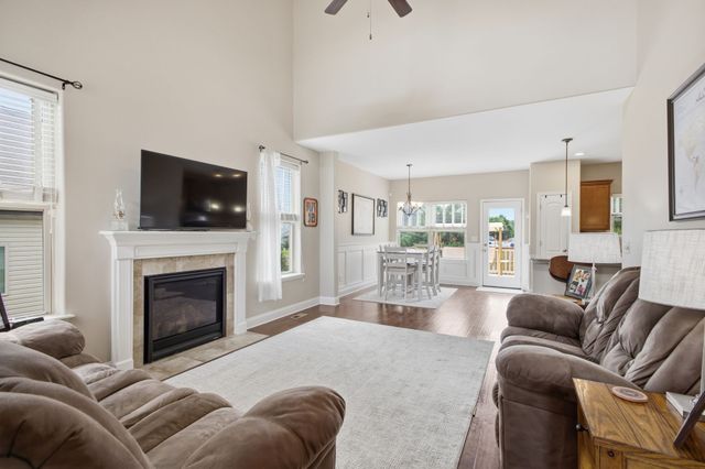 1091 Achiever Cir, Spring Hill, TN 37174