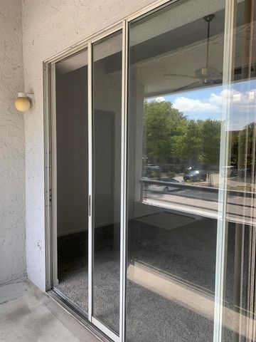 651 Lyons Road 10207, Coconut Creek, FL 33063