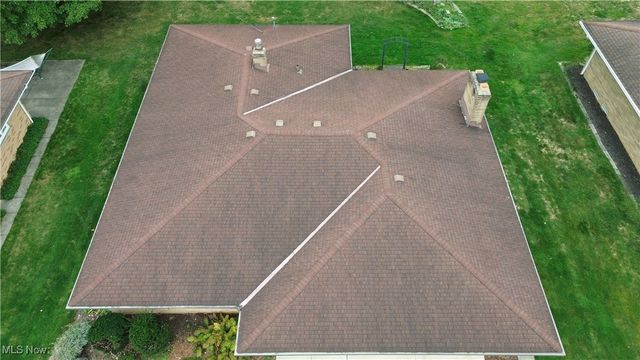 874 E Meadowlawn Boulevard, Seven Hills, OH 44131