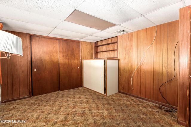 6470 E Calle Luna, Tucson, AZ 85710