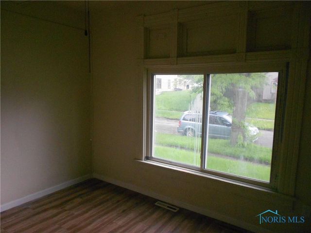 678 Congress Street, Toledo, OH 43609