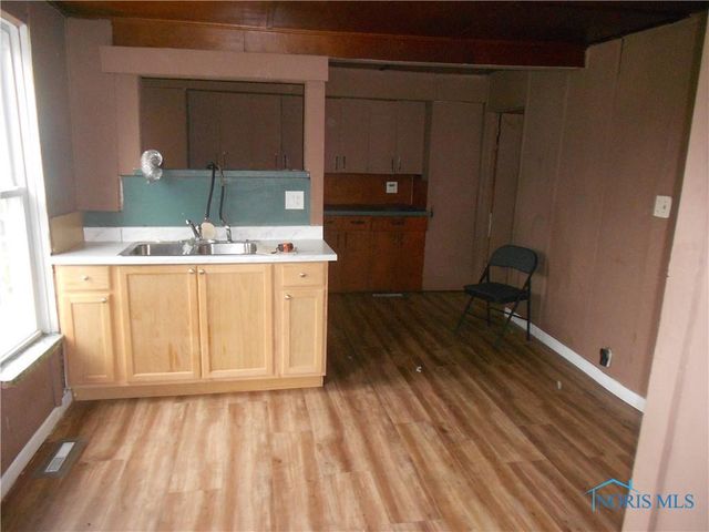 678 Congress Street, Toledo, OH 43609