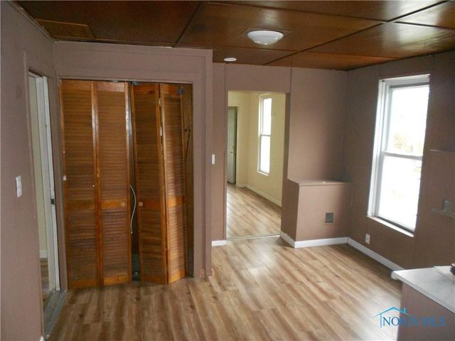 678 Congress Street, Toledo, OH 43609