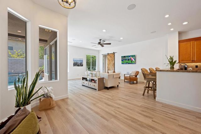 7 Hillcrest Drive, Palm Desert, CA 92260