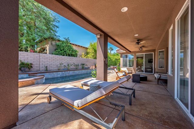 7 Hillcrest Drive, Palm Desert, CA 92260