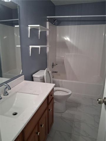 215 Barberry Lane, Dallas, GA 30132