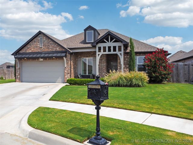 7417 E 126th Court S, Bixby, OK 74008