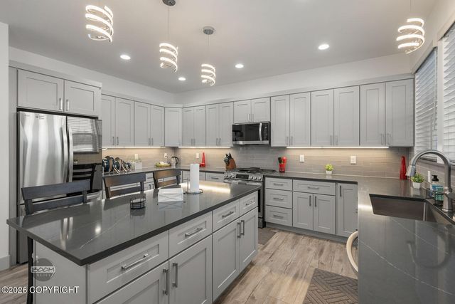 6900 E Preservation Drive, Wasilla, AK 99654